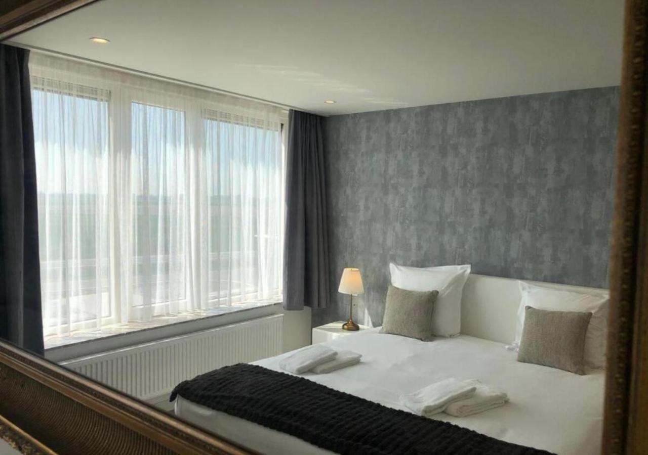 Acropolis - Luxury Appartments I Hotelservice And Parking Middelkerke Eksteriør billede